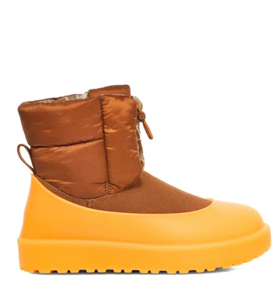 UGG Classic Maxi Toggle Chestnut